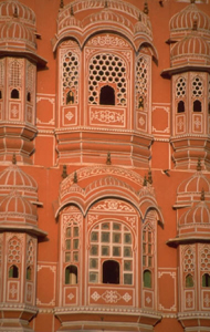 hawa mahal s.jpg (68582 oCg)