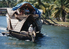 india97 alleppy7 boat passenger.JPG (52854 oCg)